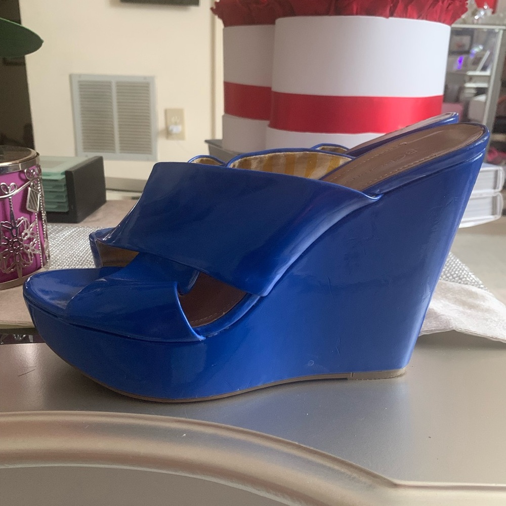 BCBGeneration Royal Blue Sandals SIZE 9 🔥🔥🔥👠👠👠👠